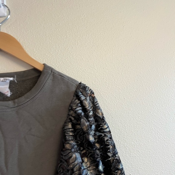 Anthropologie Amandi Floral Puff Sleeve Crewneck Sweatshirt - Picture 7 of 10